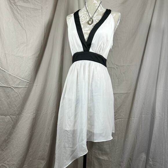 Y2K Bebe White & Black Asymmetrical Hem Mini Dress/Top - Picture 1 of 8